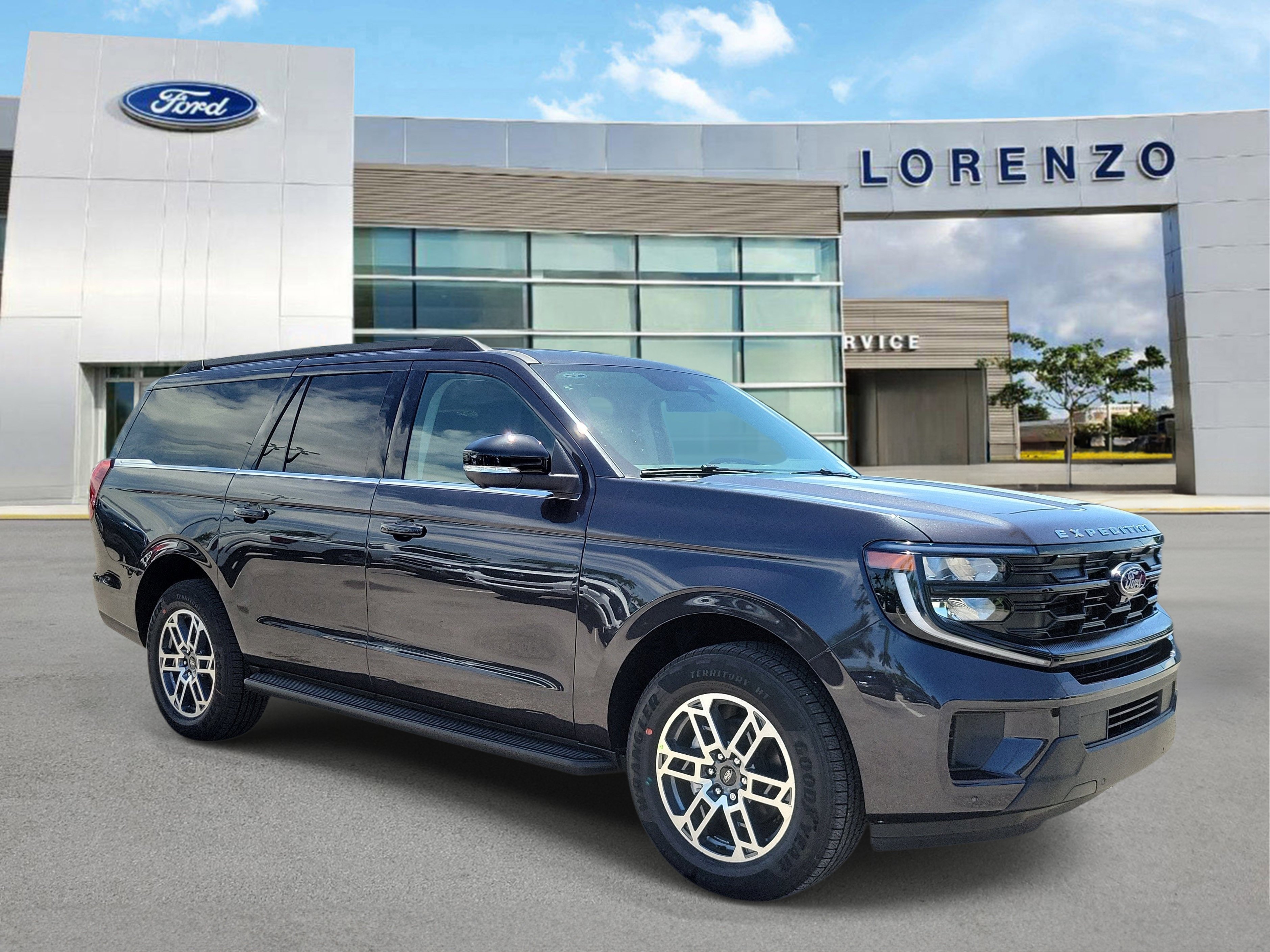 New 2026 Ford Expedition Max Active RWD image 3