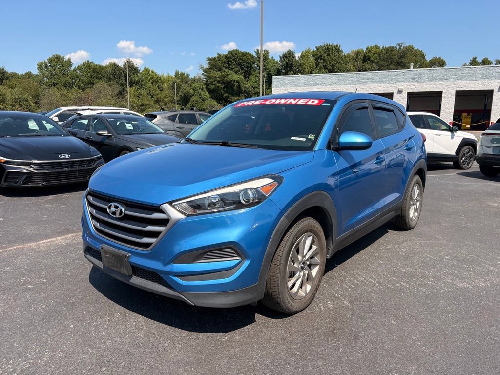 Used 2018 Hyundai Tucson SE w/ Cargo Package FWD image 3