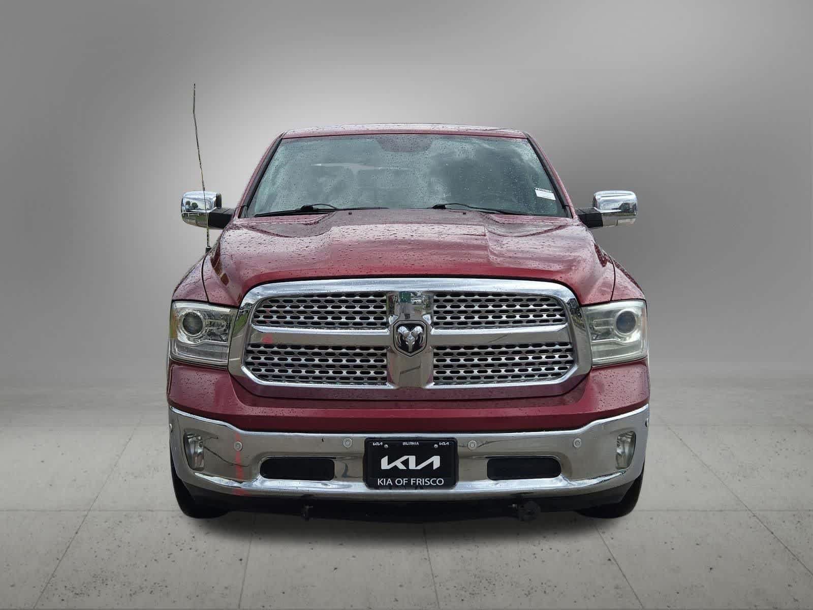 Used 2015 RAM 1500 Laramie w/ Convenience Group RWD image 9