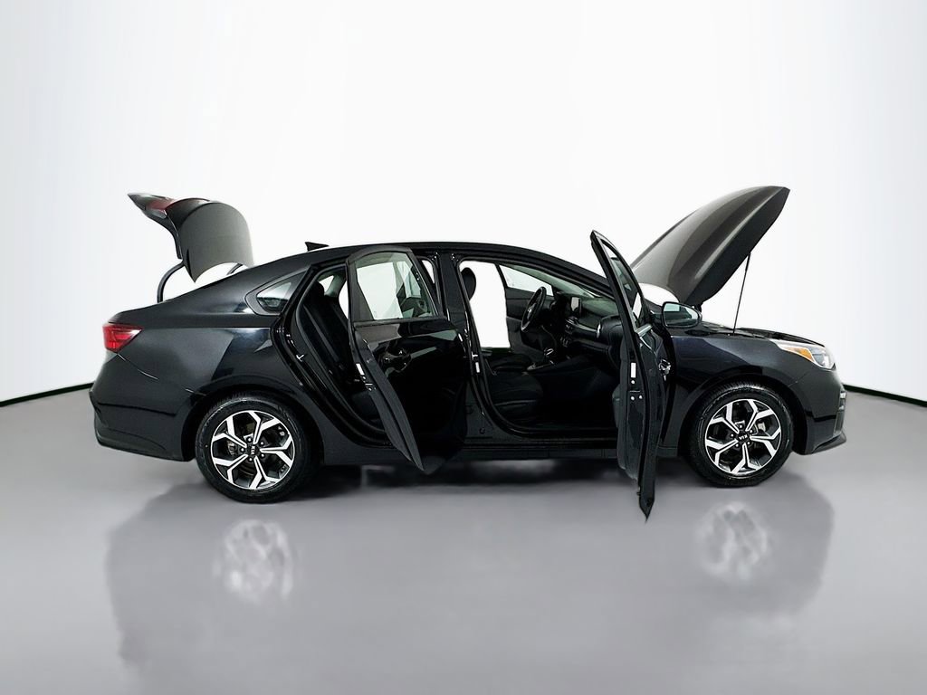 Used 2021 Kia Forte LXS FWD image 22