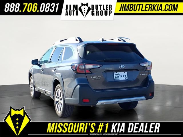 Used 2023 Subaru Outback Limited AWD/4WD image 5