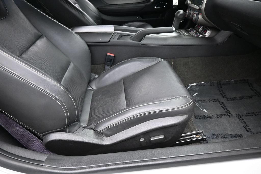 Used 2015 Chevrolet Camaro LT w/ RS Package RWD image 33