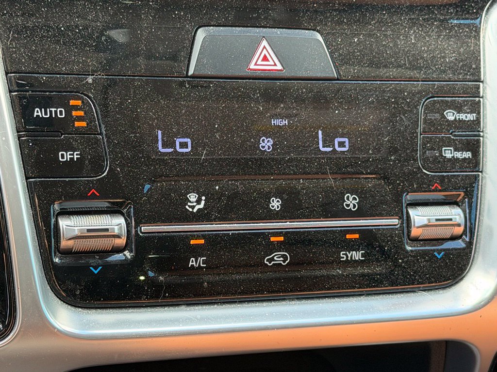 Used 2022 Kia Sorento SX Prestige w/ Rust Color Package AWD/4WD image 22