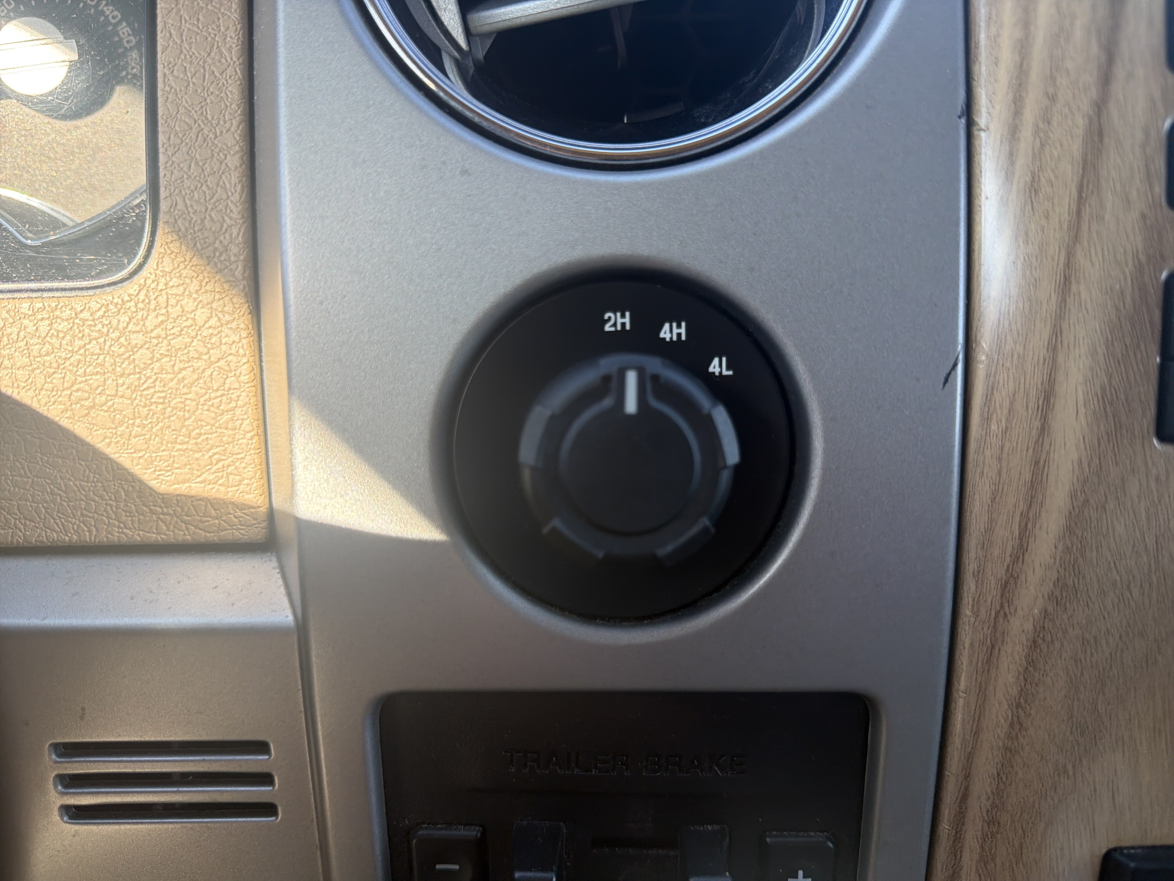 Used 2011 Ford F150 Lariat w/ Lariat Chrome Pkg AWD/4WD image 26