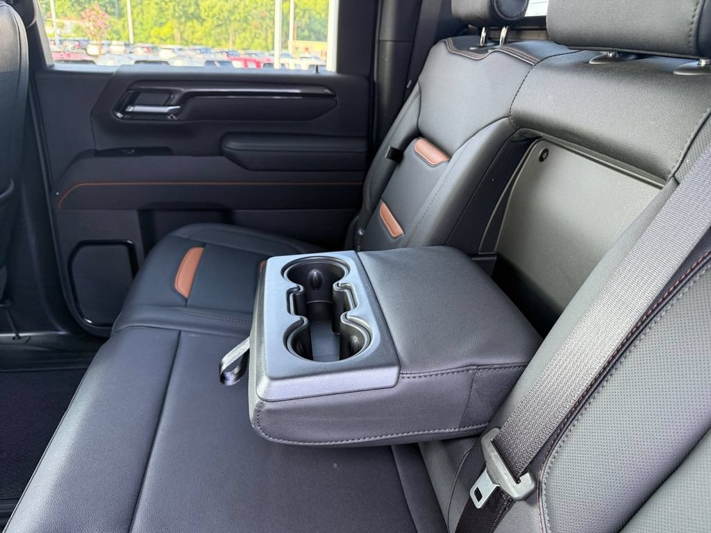 Used 2026 GMC Sierra 2500 AT4 w/ AT4 Premium Plus Package AWD/4WD image 39