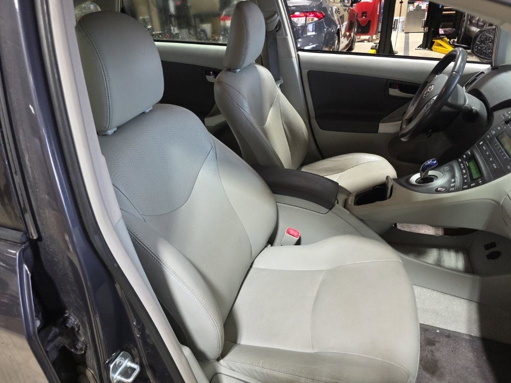 Used 2011 Toyota Prius Four FWD image 16