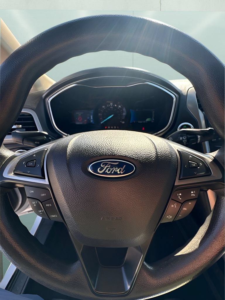 Used 2018 Ford Fusion S FWD image 23