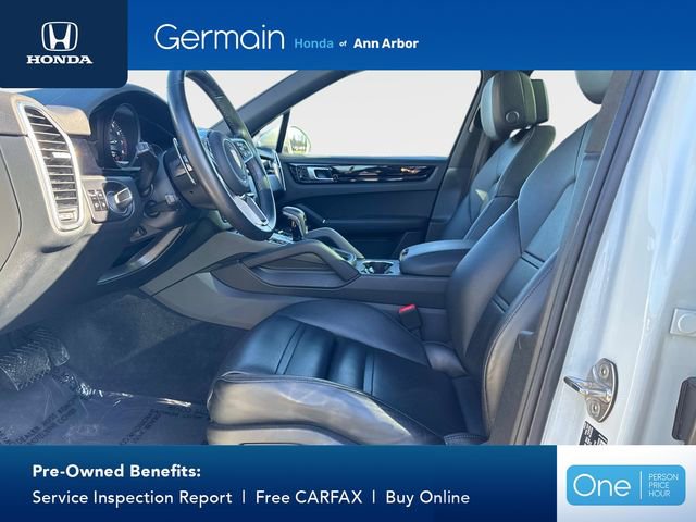 Used 2021 Porsche Cayenne image 16