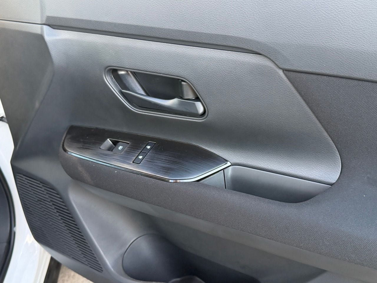 New 2026 Nissan Kicks S FWD image 22