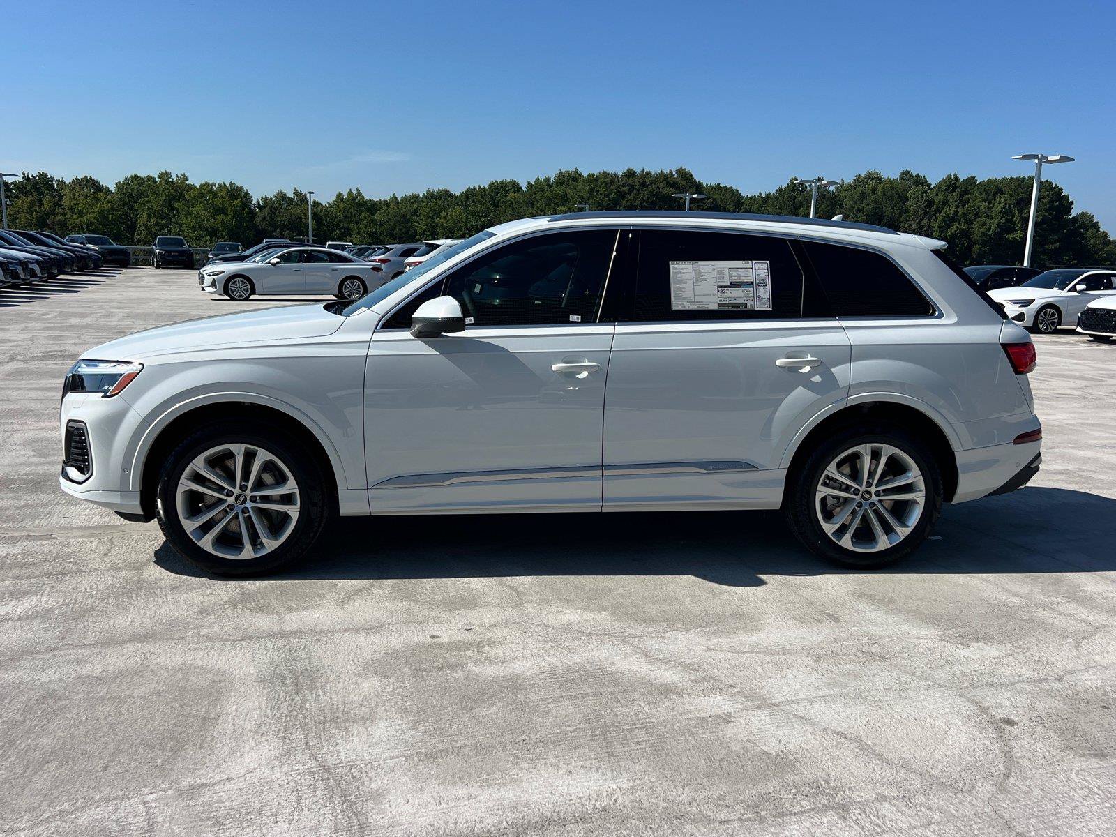 New 2026 Audi Q7 2.0T Premium Plus AWD/4WD image 8