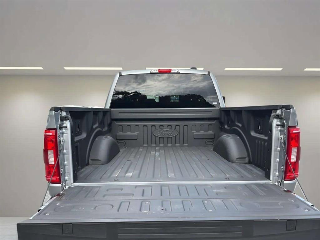 Used 2023 Ford F150 XLT w/ Equipment Group 302A High image 9
