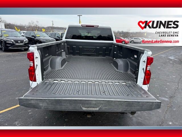 Used 2025 Chevrolet Silverado 2500 LT w/ Convenience Package AWD/4WD image 19