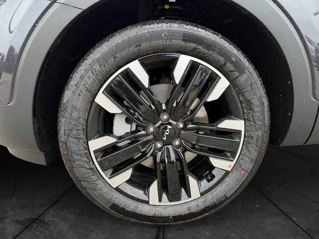 New 2025 Kia Telluride SX w/ SX Captain's Chair Package image 14