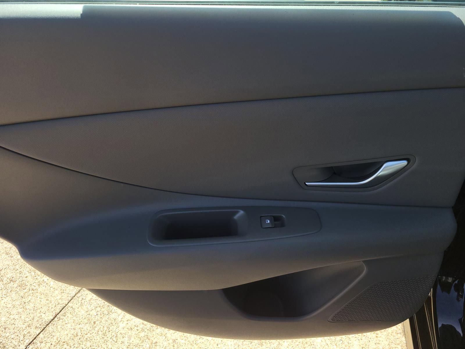 New 2026 Hyundai Elantra Sport w/ Cargo Package FWD image 8