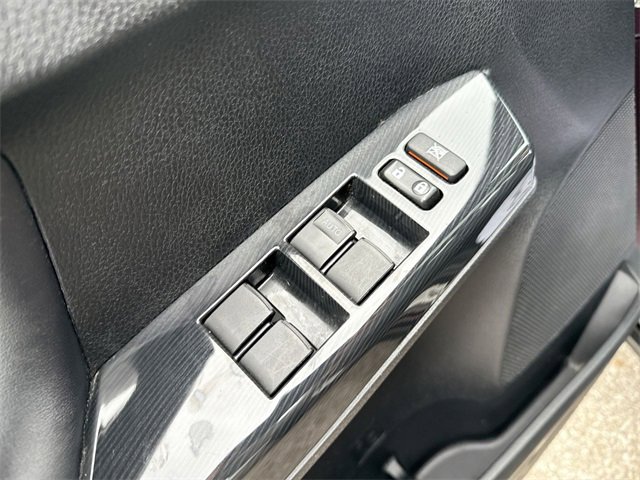 Used 2017 Toyota RAV4 SE image 13