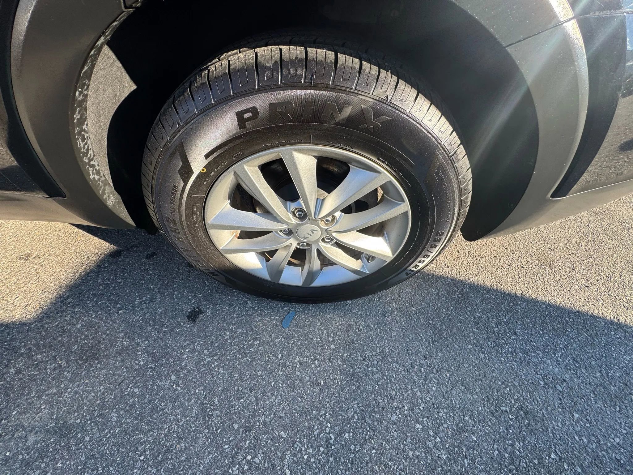 Used 2018 Kia Sorento LX Sport Utility 4D image 41