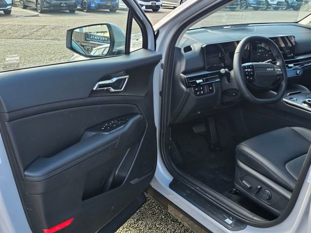 New 2026 Kia Sportage EX w/ EX Panoramic Sunroof Package image 17