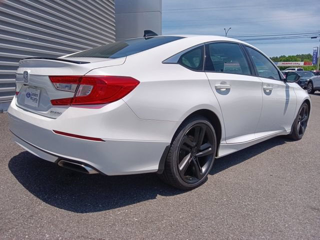Used 2022 Honda Accord Sport image 3