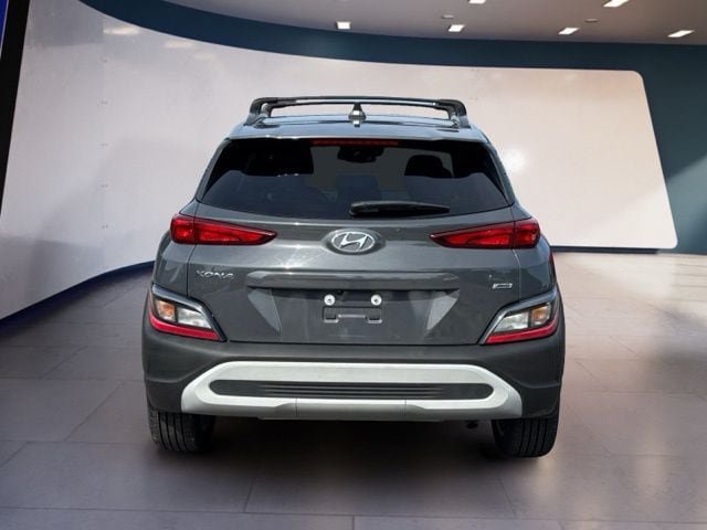 Used 2023 Hyundai Kona SEL w/ Convenience Package AWD/4WD image 4