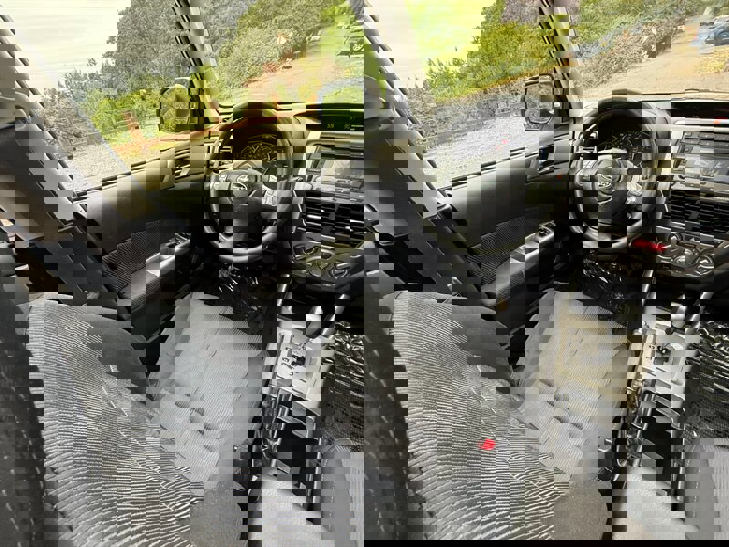 Used 2010 Subaru Forester 2.5X Premium image 20