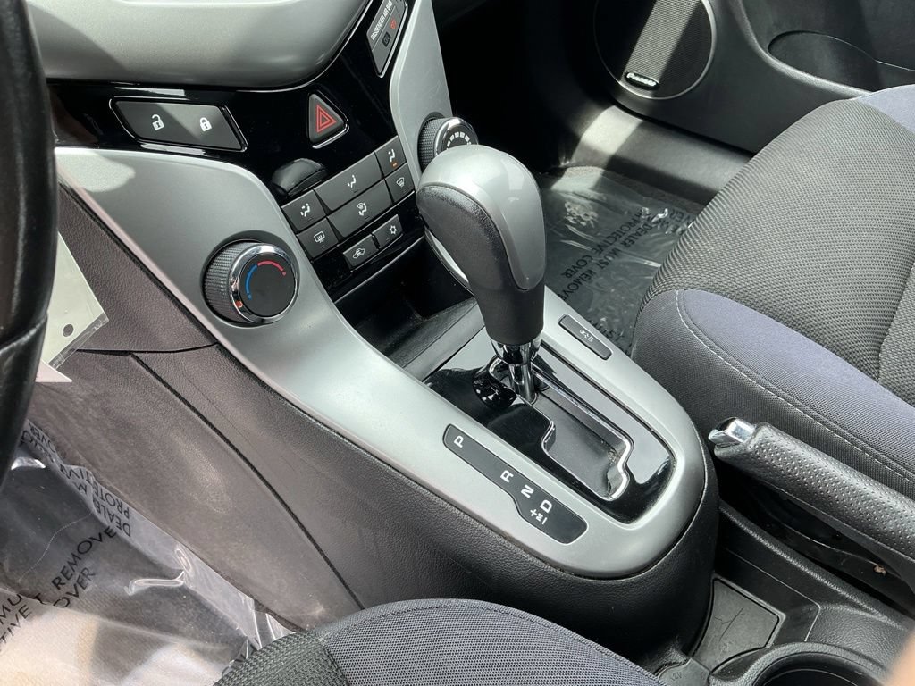 Used 2014 Chevrolet Cruze Eco w/ Enhanced Safety Package FWD image 13