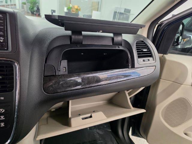 Used 2017 Dodge Grand Caravan SE w/ Power Window Group FWD image 21