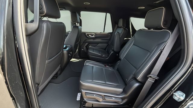 Used 2024 Chevrolet Tahoe Premier RWD image 19