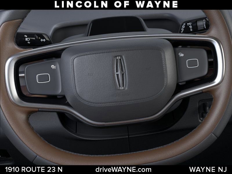 New 2026 Lincoln Navigator Reserve AWD/4WD image 13