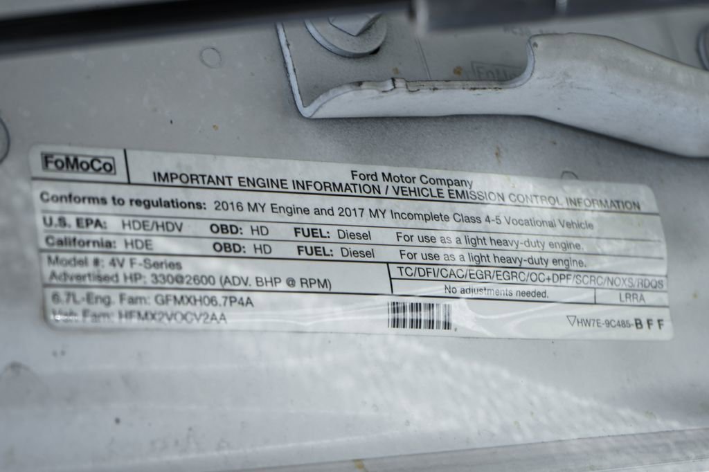 Used 2017 Ford F550 2WD Regular Cab Super Duty image 14