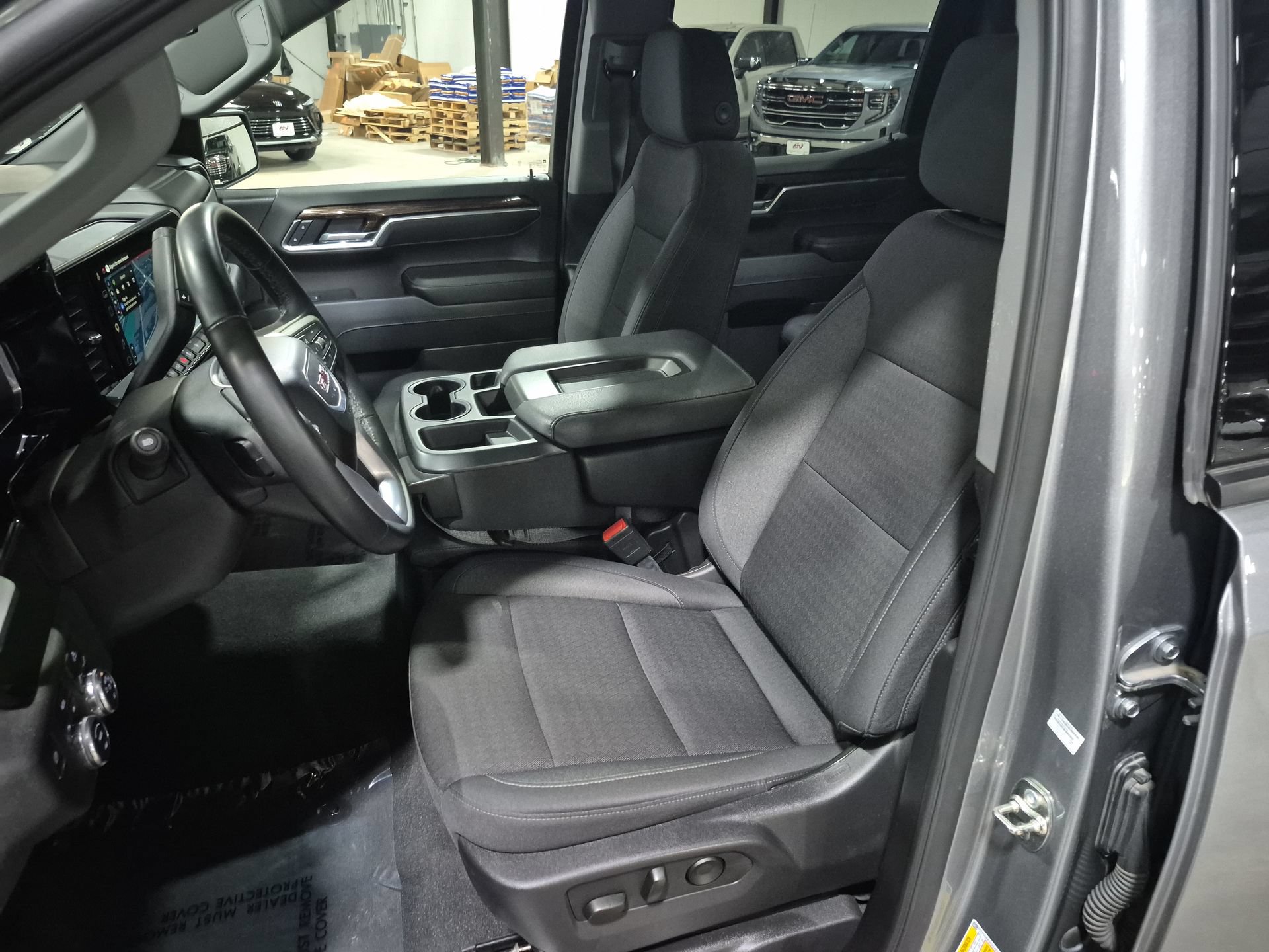 Used 2025 GMC Sierra 1500 Elevation AWD/4WD image 19