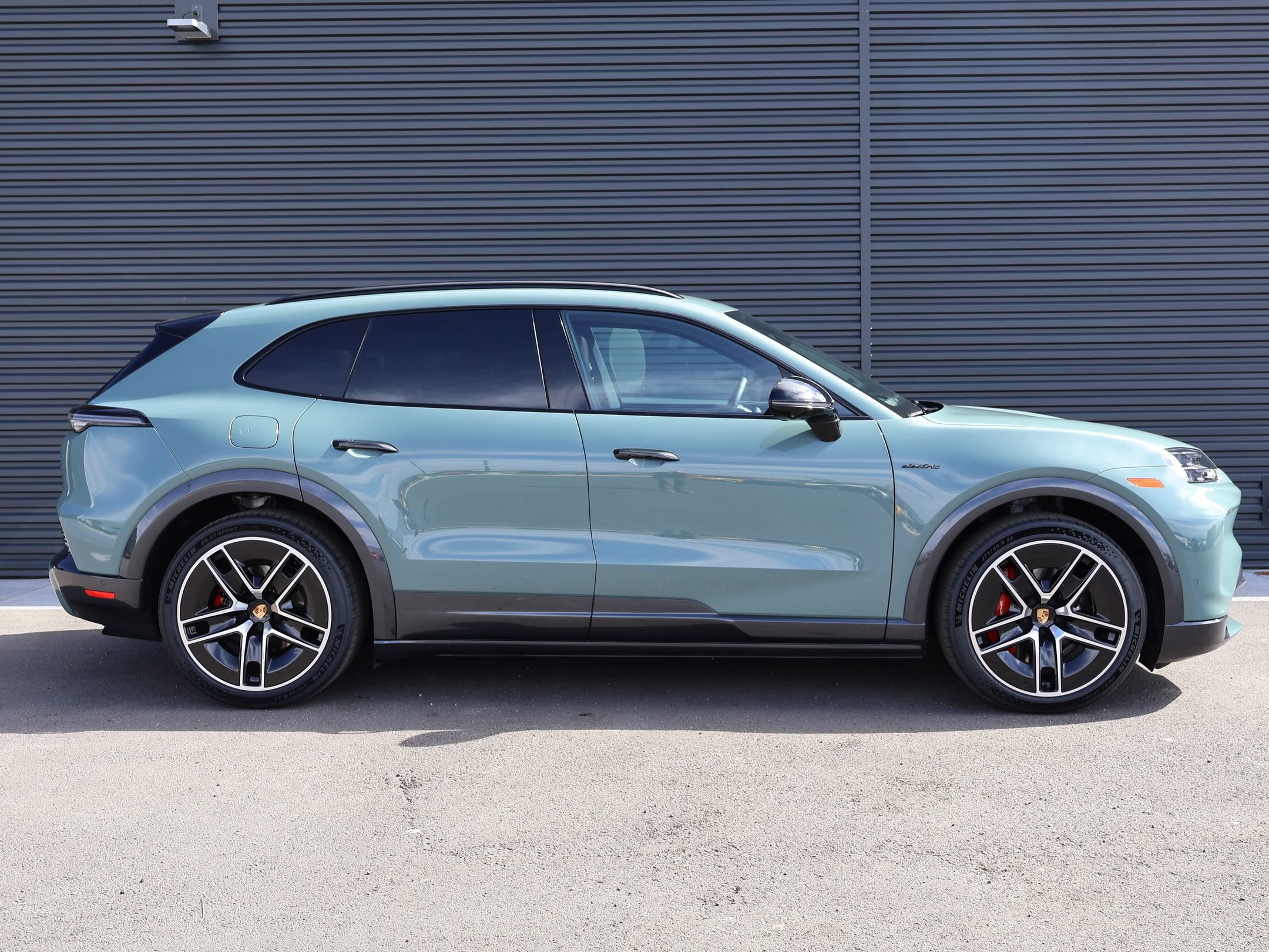 New 2026 Porsche Cayenne S AWD/4WD image 10