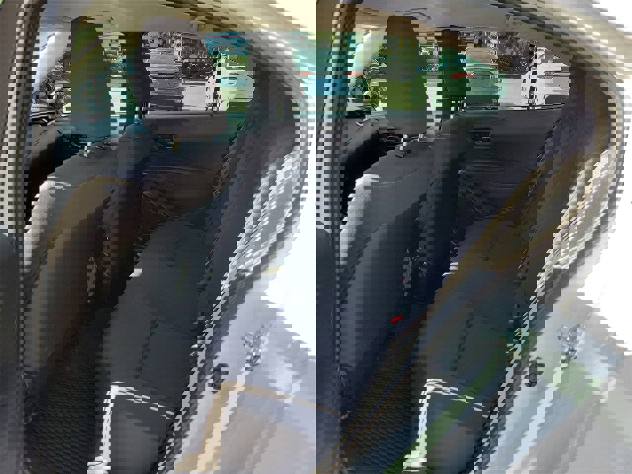 Used 2023 Toyota Corolla LE image 10