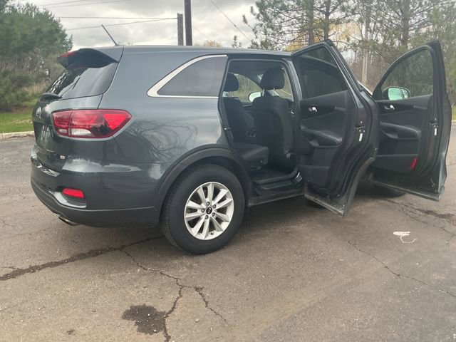 Used 2020 Kia Sorento LX AWD/4WD image 32