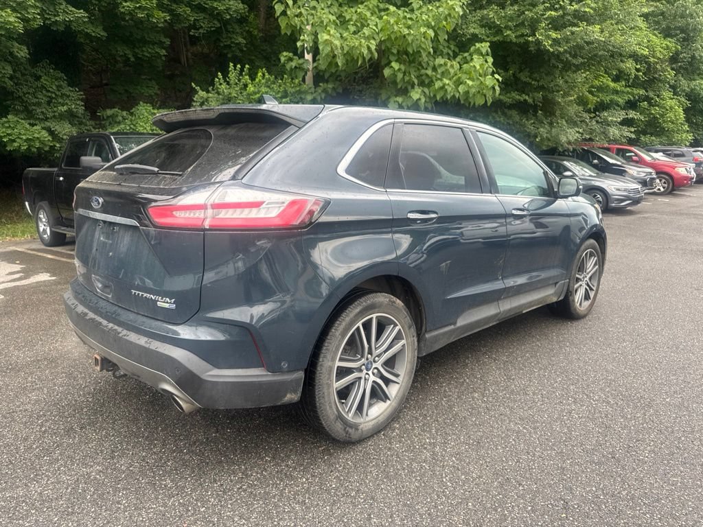 Used 2019 Ford Edge Titanium w/ Equipment Group 301A AWD/4WD image 6