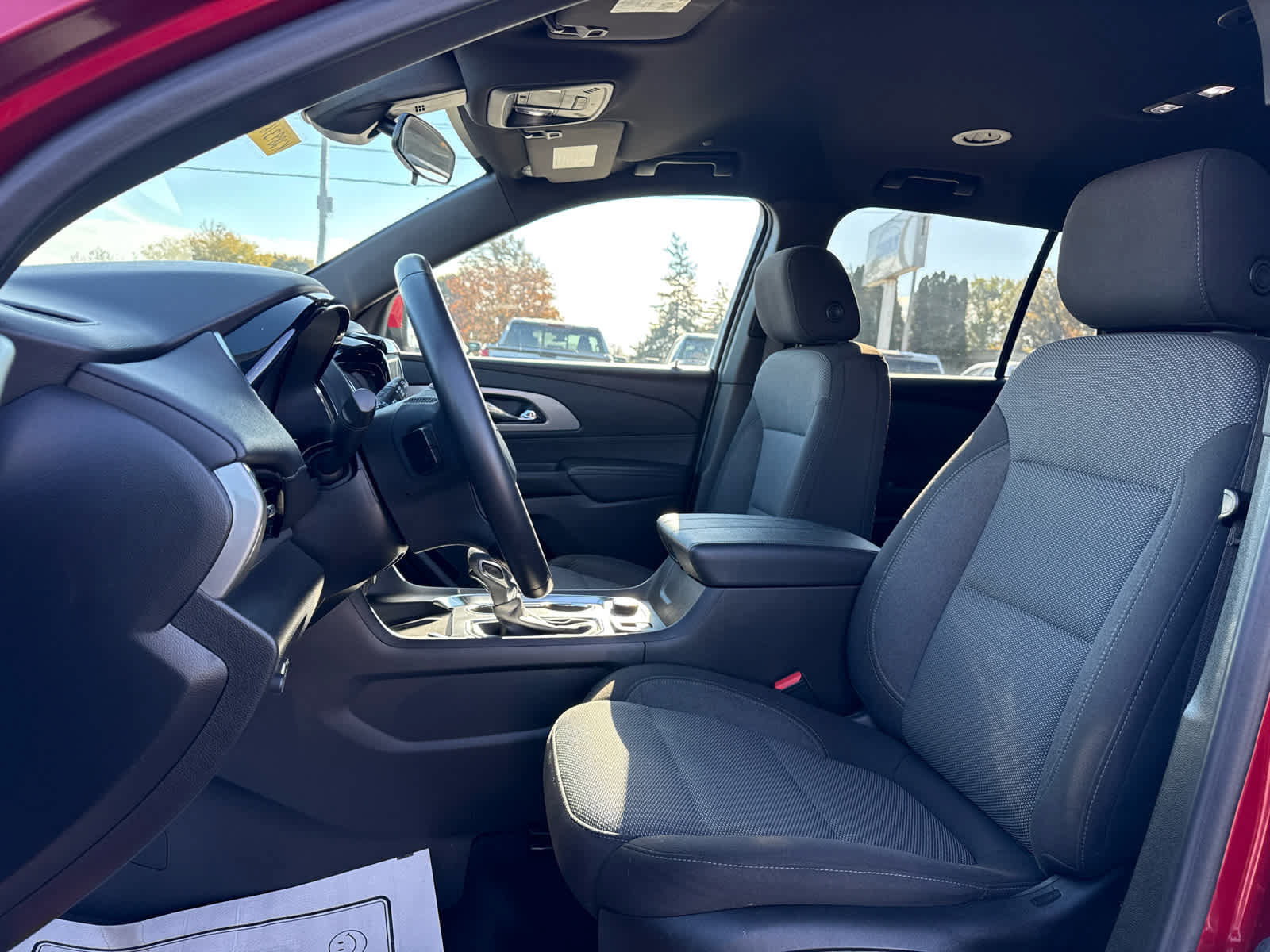 Certified 2023 Chevrolet Traverse LT w/ LPO, Floor Liner Package AWD/4WD image 11