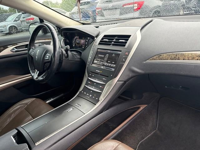 Used 2015 Lincoln MKZ w/ Equipment Group 102A Reserve FWD image 15