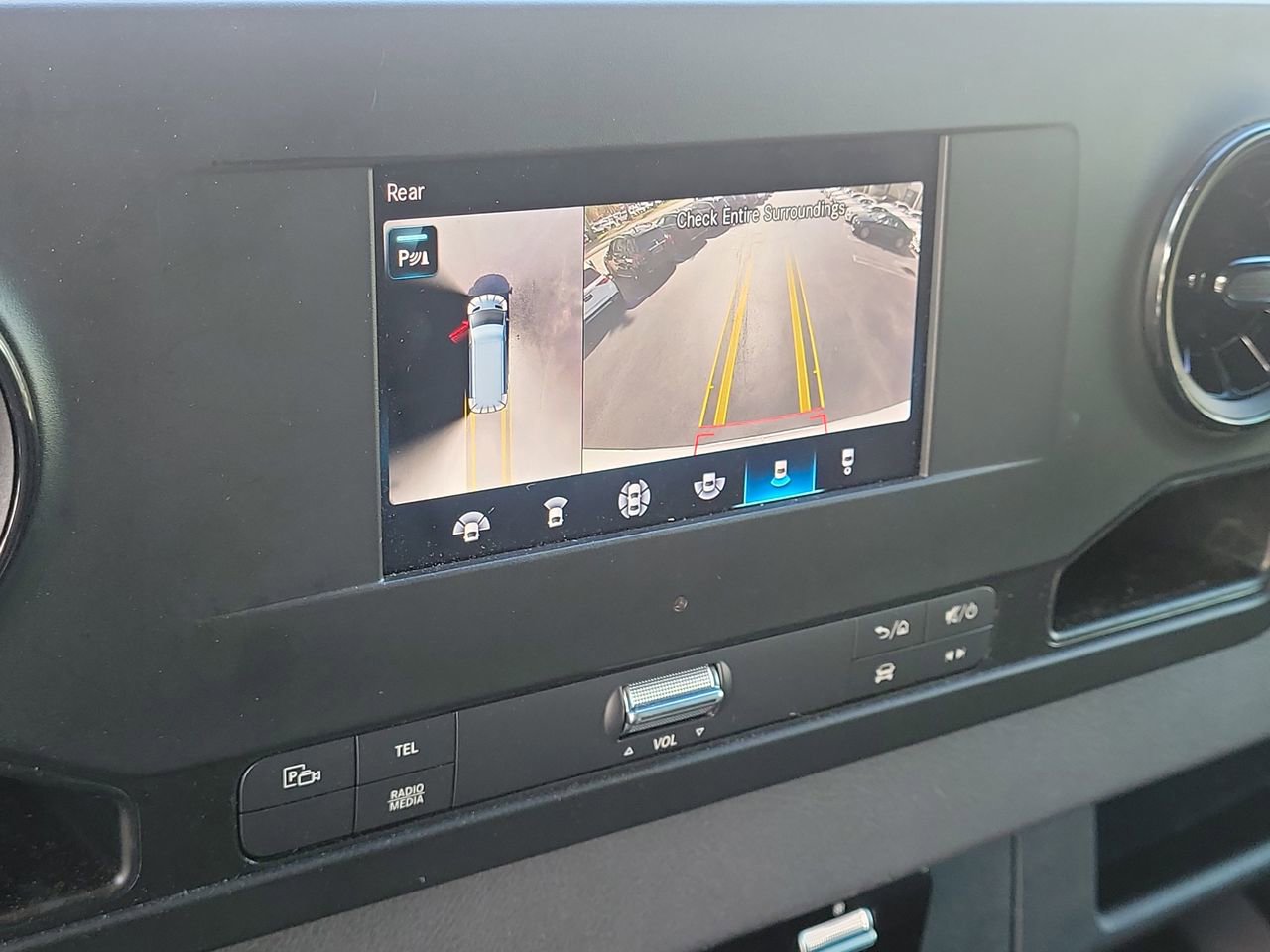 Used 2023 Mercedes-Benz Sprinter 144 Cargo image 30