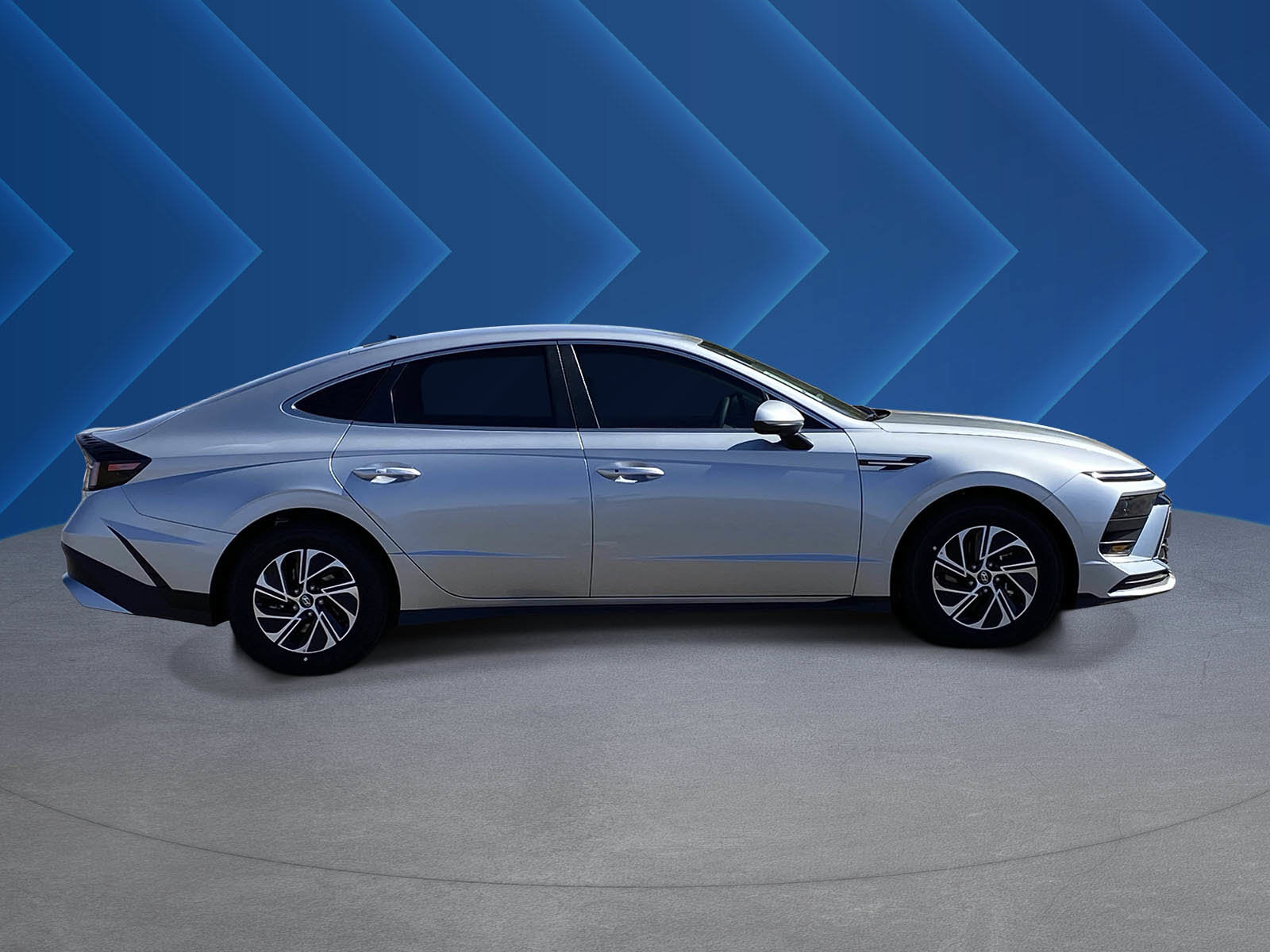 New 2026 Hyundai Sonata Blue FWD image 2