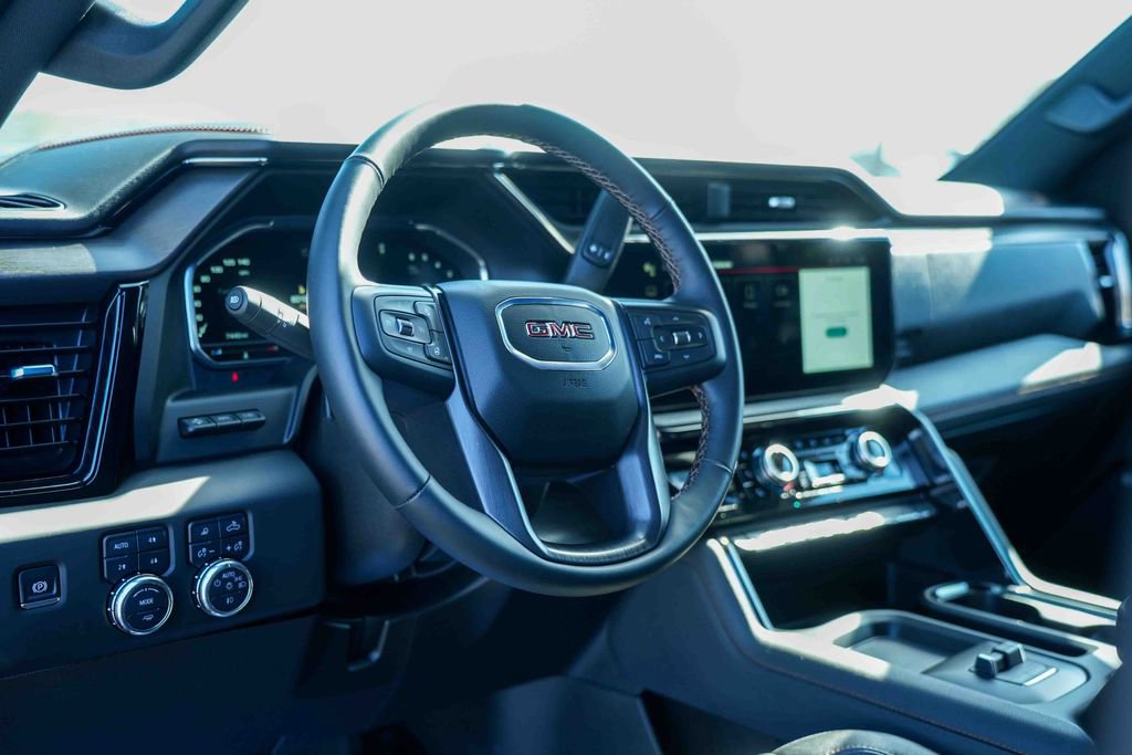 Used 2025 GMC Sierra 2500 AT4 w/ AT4 Premium Plus Package AWD/4WD image 23