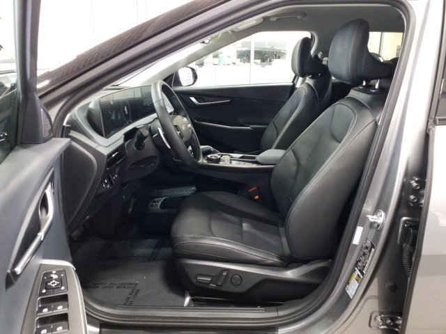 Used 2024 Kia EV6 Wind w/ Wind Technology Package AWD/4WD image 12