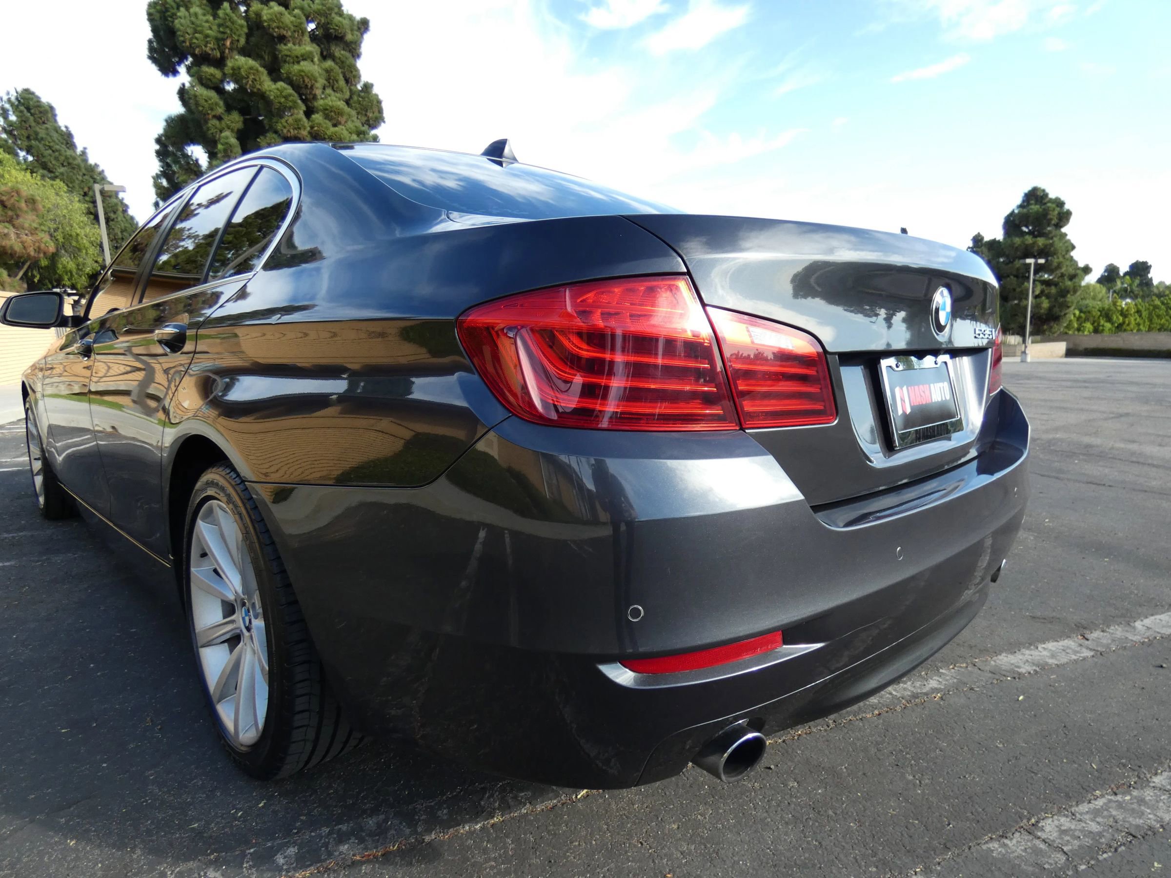 Used 2015 BMW 535i Sedan image 10