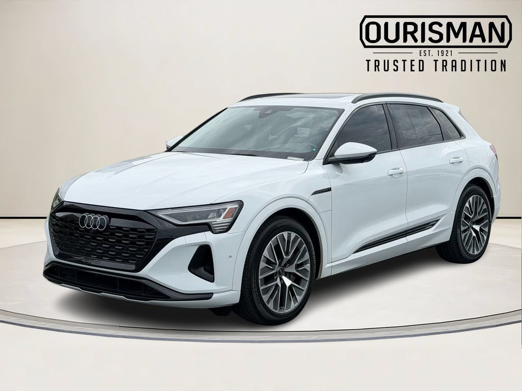 Certified 2024 Audi Q8 e-tron Prestige w/ Prestige Package AWD/4WD image 5