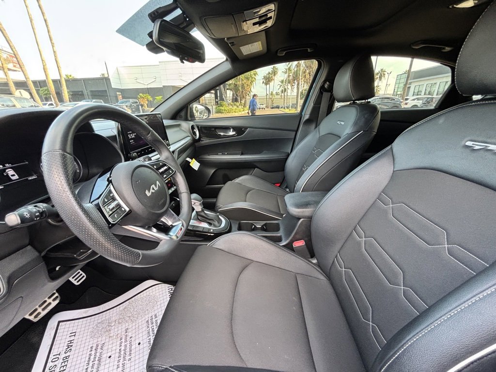 Used 2024 Kia Forte GT-Line w/ GT-Line Premium Package image 12