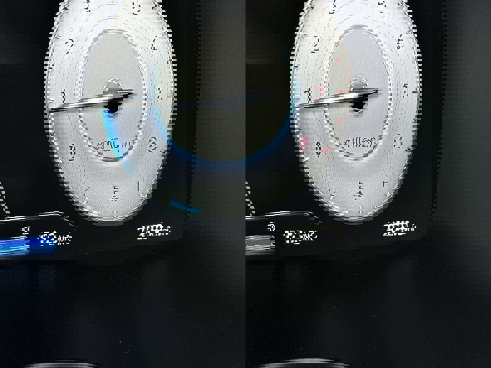 Used 2023 Hyundai Santa Fe Calligraphy w/ Cargo Package image 15