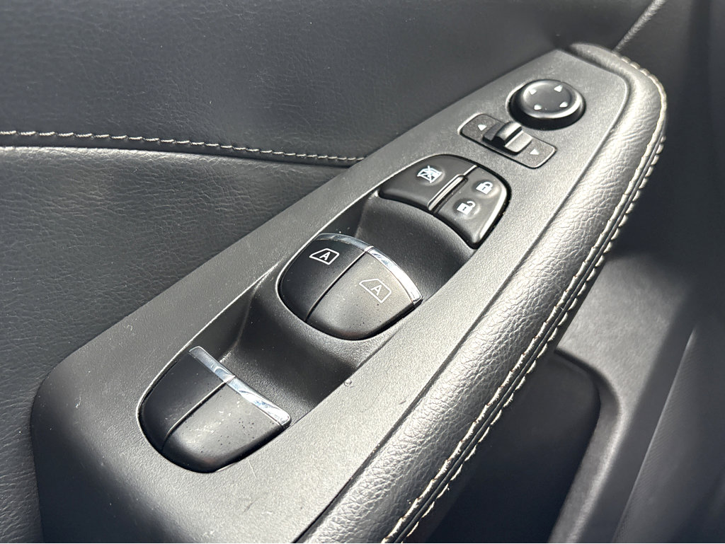 Used 2023 Nissan Maxima SV w/ Floor Mat Group image 19