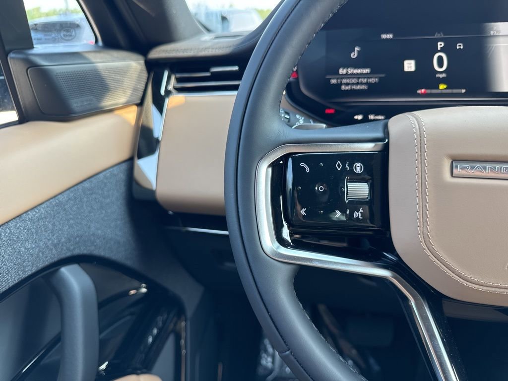 New 2024 Land Rover Range Rover Sport SE image 17