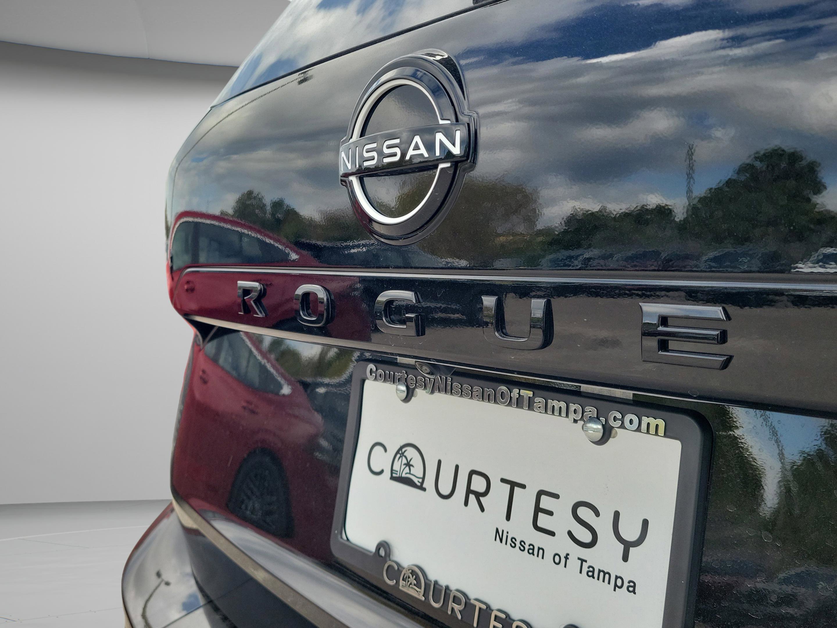 New 2026 Nissan Rogue SV FWD image 34