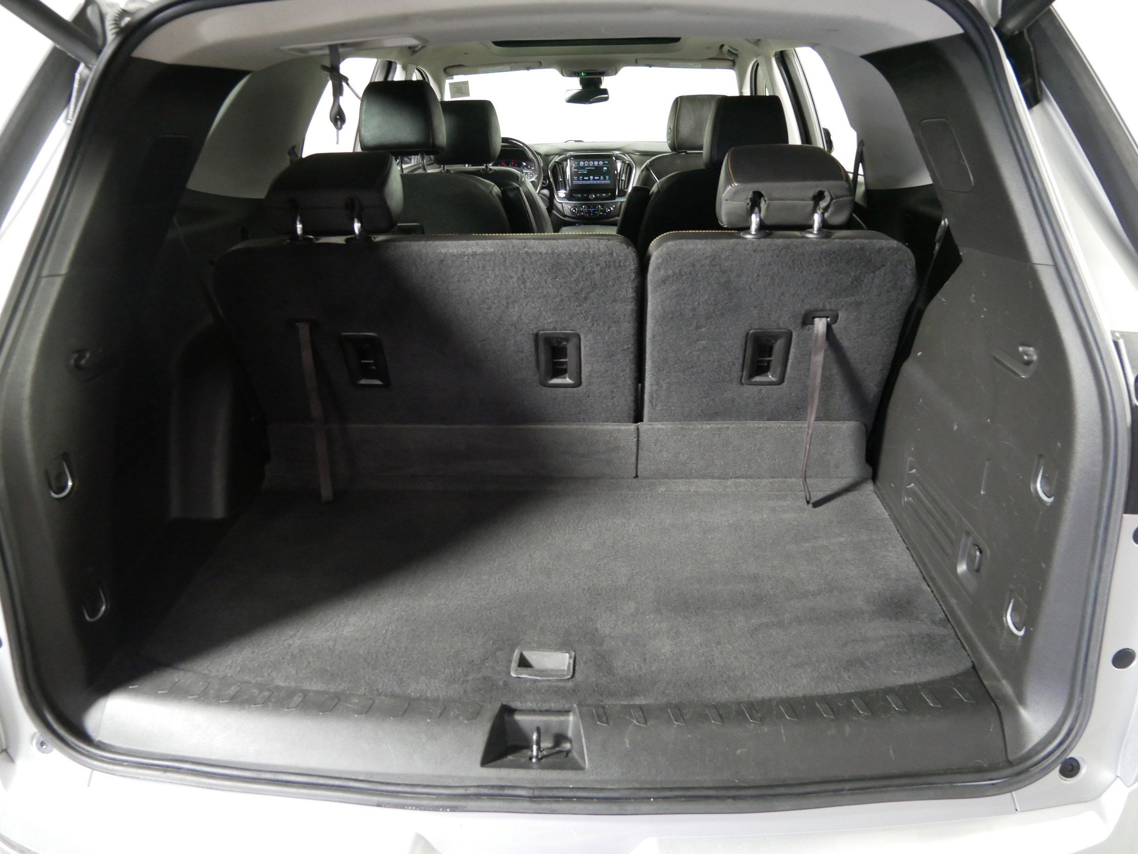 Used 2019 Chevrolet Traverse Premier AWD/4WD image 18