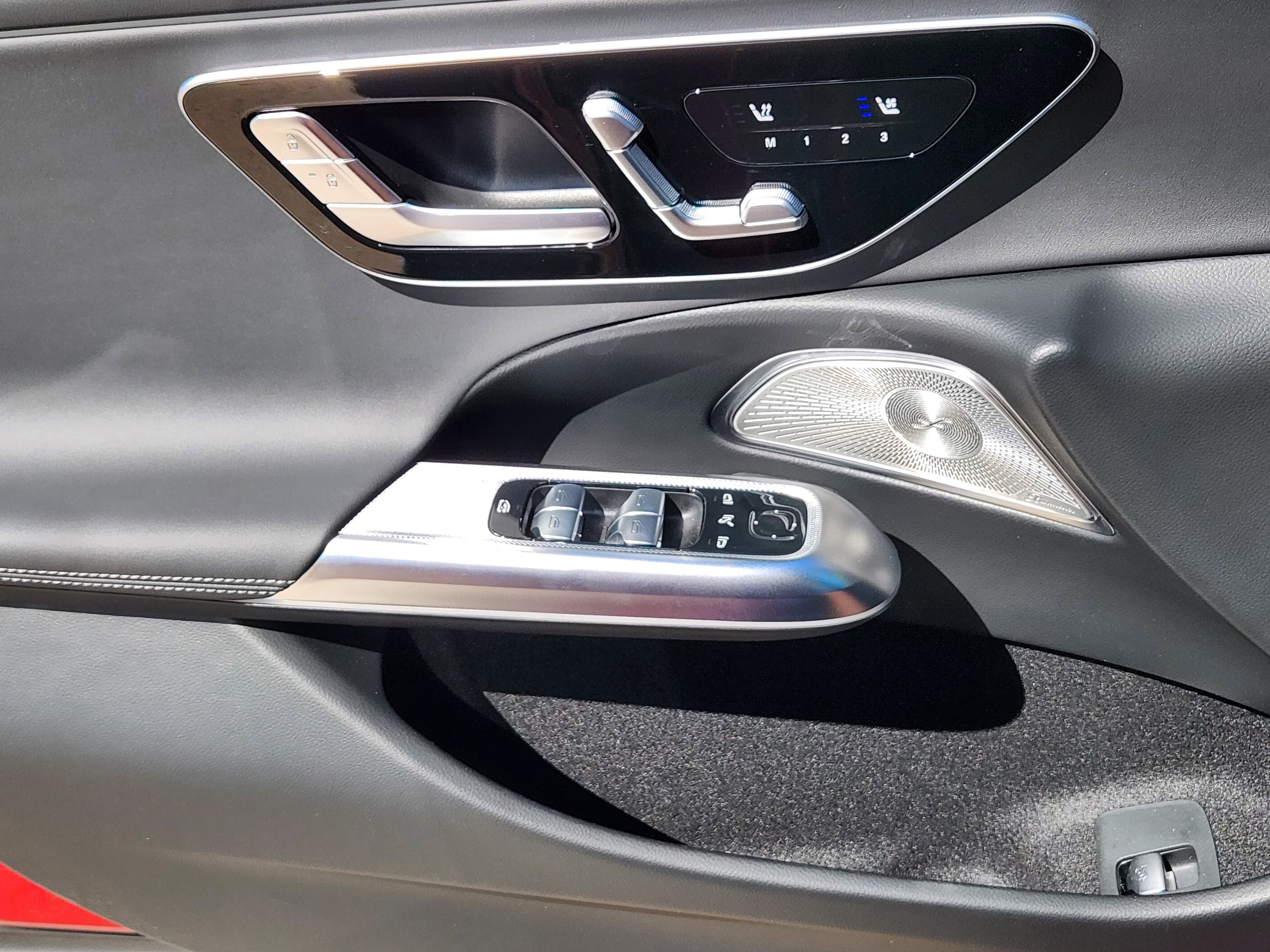 New 2026 Mercedes-Benz E 350 4MATIC Sedan image 23