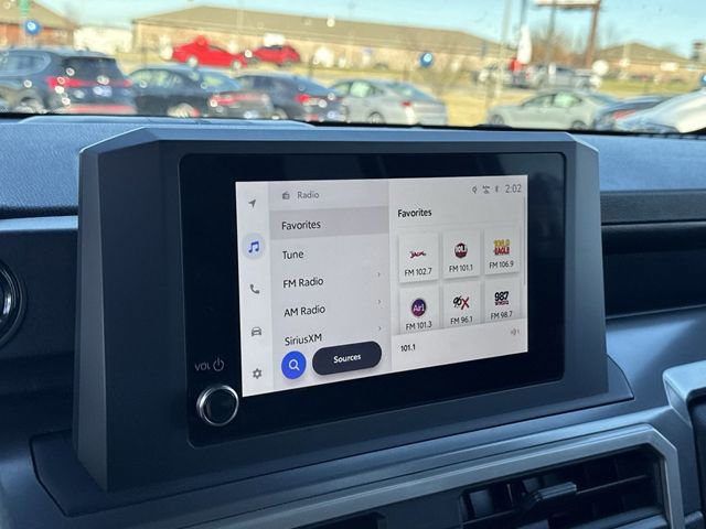 Used 2024 Toyota Tacoma 4x4 Double Cab image 17